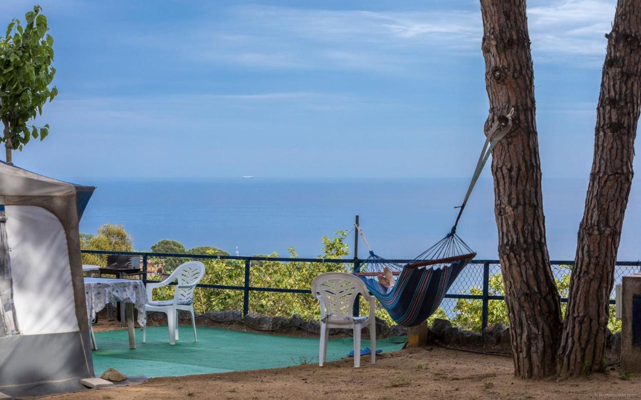 Camping Roca Grossa Калелья Экстерьер фото